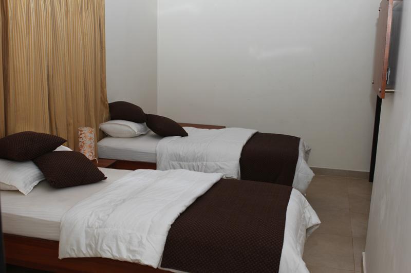 Hotel Teremok Арамбол Екстериор снимка